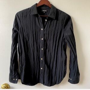 Madewell crinkle button down shirt with mother of pearl buttons, small